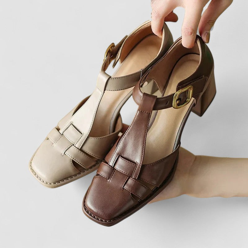 Elmora | Orthopädische T-Strap Absatz Schuhe