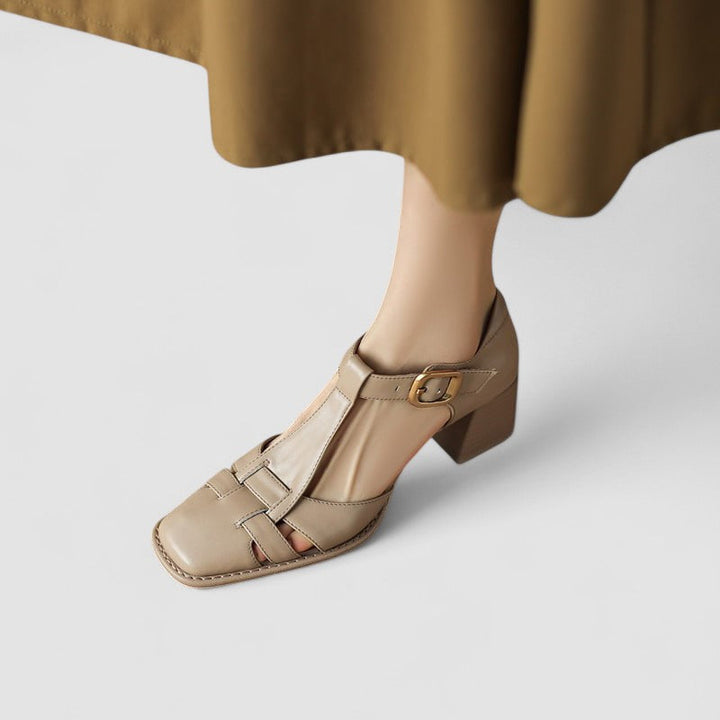 Elmora | Orthopädische T-Strap Absatz Schuhe