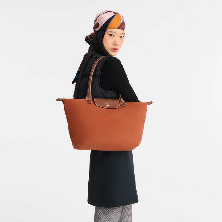 Le Pliage By Lisa