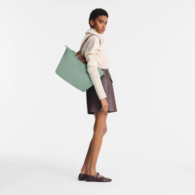 Le Pliage By Lisa