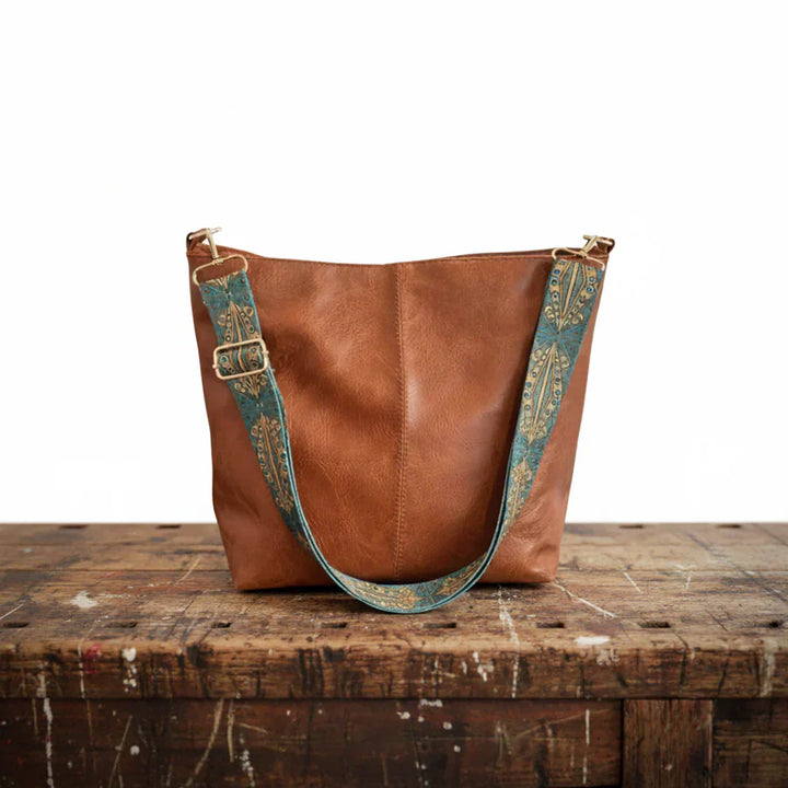 Lucia Elegante Tote Bag