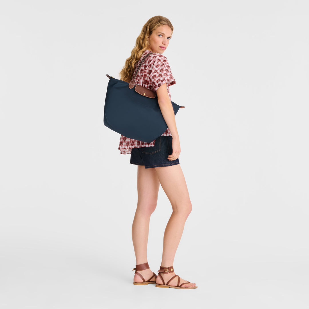 Le Pliage By Lisa