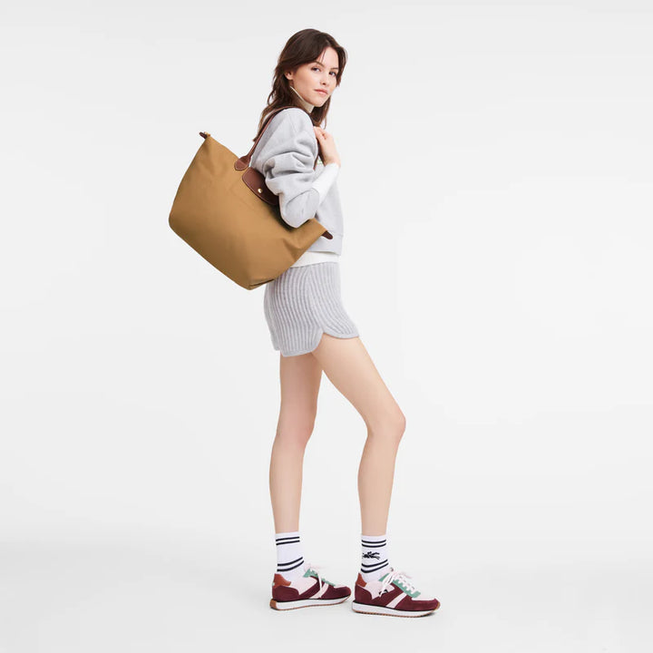 Le Pliage By Lisa